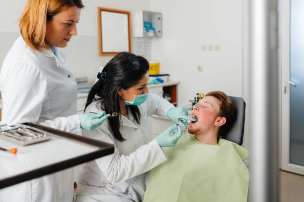 Best Emergency Dental Services for Seniors in Moline, IL